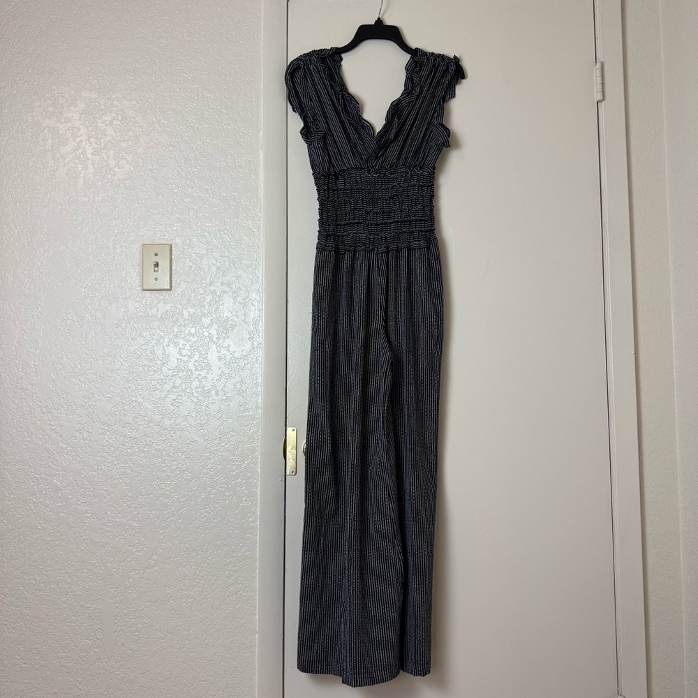 Max Studio Black & White Textured Sleeveless Jumpsuit - Picture 2 of 8